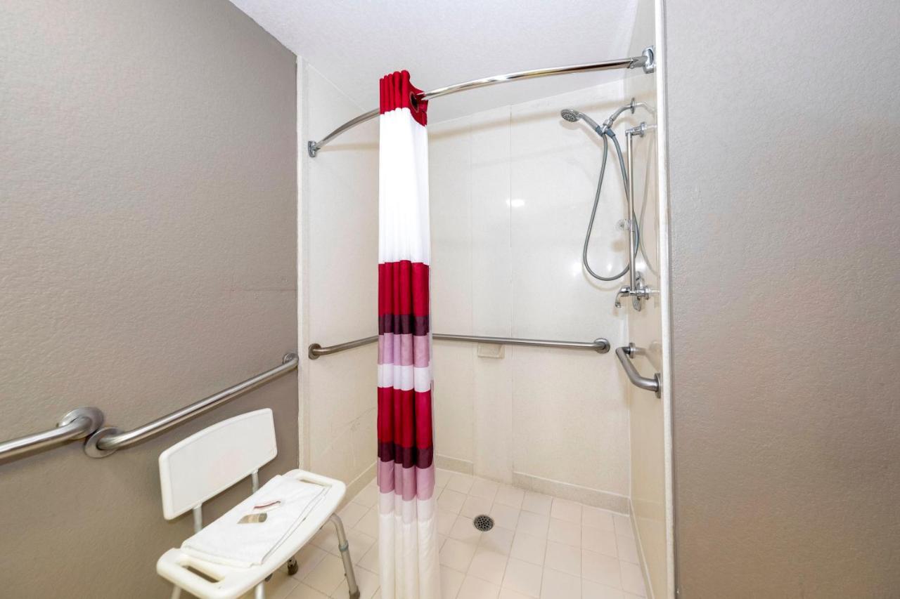 Red Roof Inn Atlanta Southeast Стокбридж Екстериор снимка