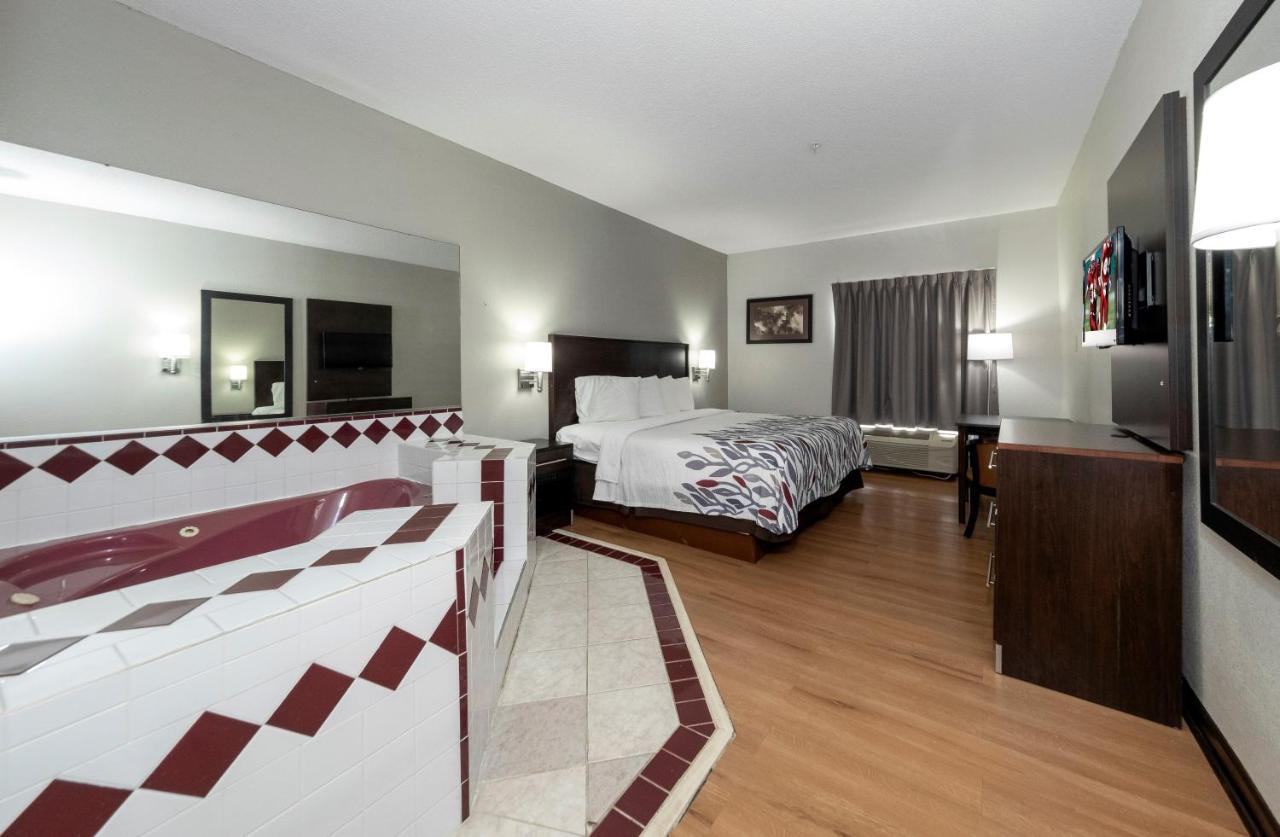 Red Roof Inn Atlanta Southeast Стокбридж Екстериор снимка