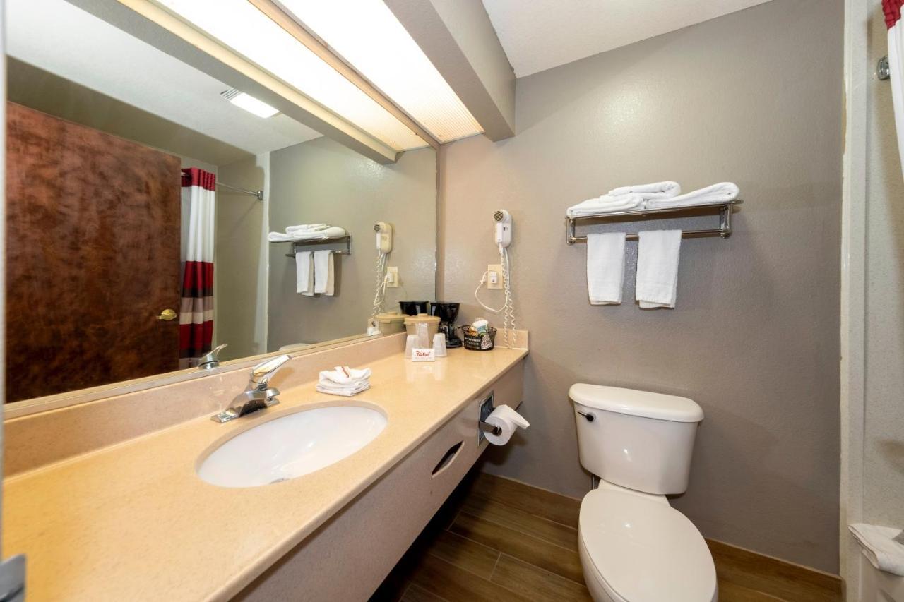 Red Roof Inn Atlanta Southeast Стокбридж Екстериор снимка